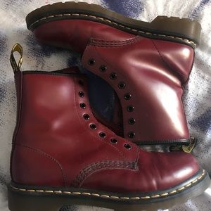 Authentic dc martens